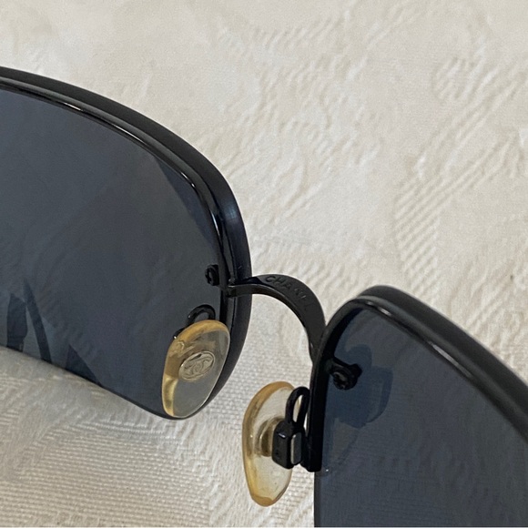 Chanel crystal CC Logo Sunglasses - Picture 3 of 14